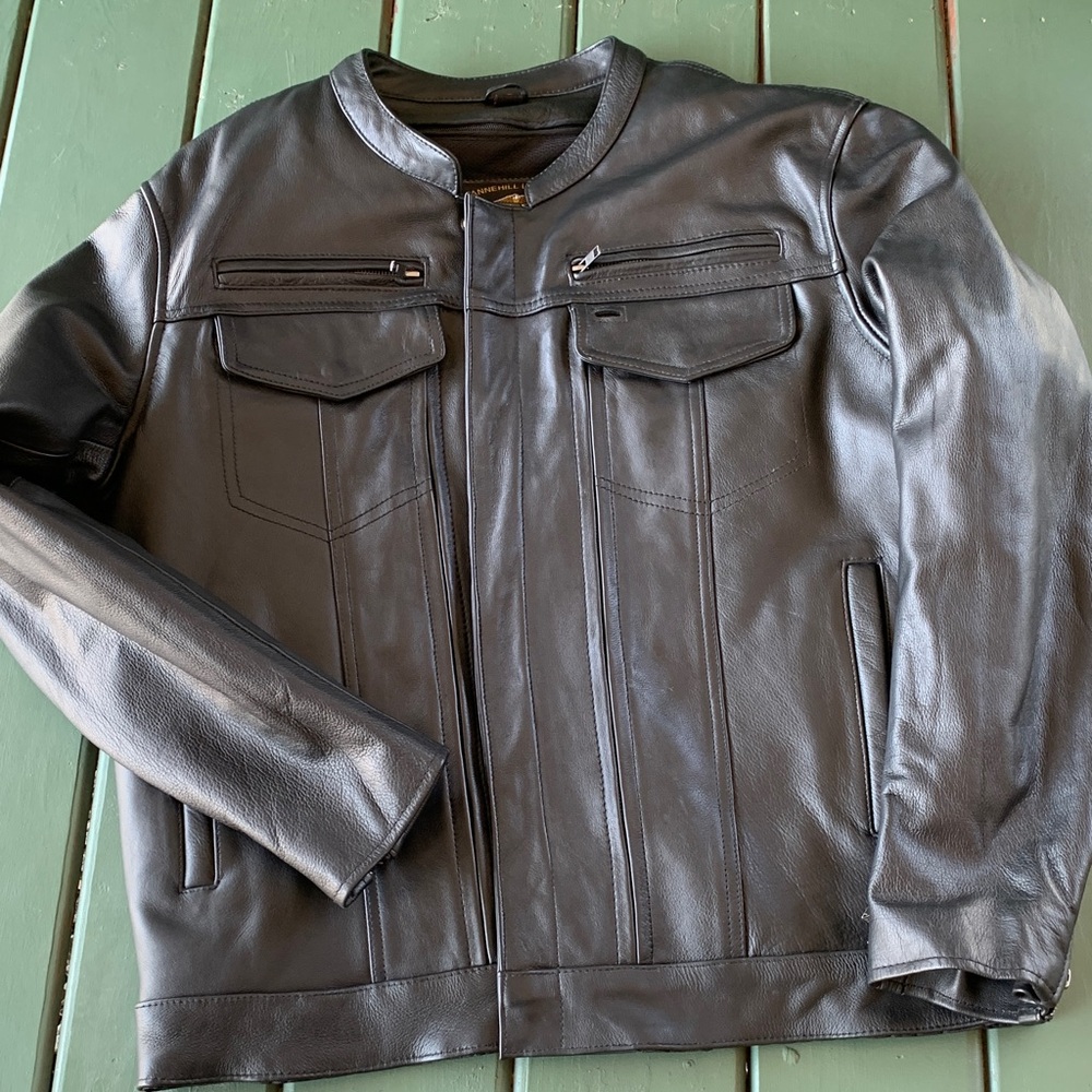 Men's Classic Black Leather Jacket